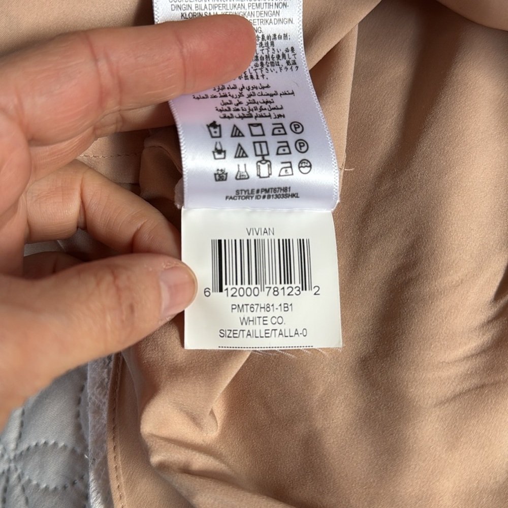 Tres Chic and Unique Vivian Dress NWOT - the back is gorgeous and flirtatious - Picture 17 of 17